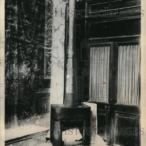 1936 Press Photo The stove at the Sistine Chapel that lets people know a new Nicekicks Cheap Pice