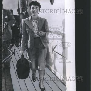 1947 Press Photo Mrs Charles A Lindbergh Websites For Sale