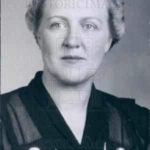 1944 Politician Mrs Louis Schwinger Press Photo Clearance Wiki