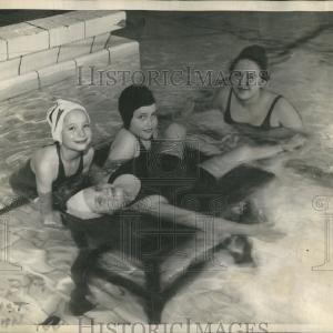 1944 Press Photo Polio Buy Cheap 2025 Unisex