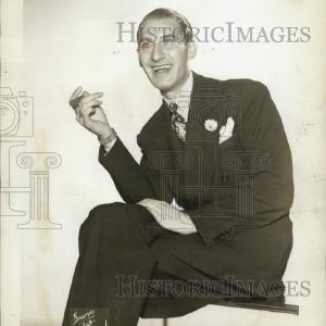 1945 Press Photo Comedian, Henny Youngman Cheap Low Shipping Fee