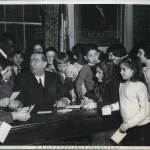 1944 Press Photo Mayor William O'Dwyer Christmas Party Clearance Fast Delivery