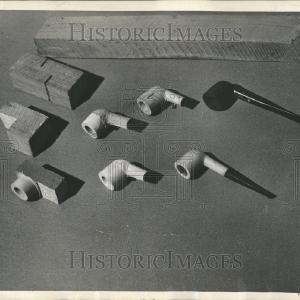 1944 Press Photo Step By Step Pipemaking Business Lowest Pice Cheap Pice