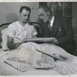 1945 Press Photo Papsdorf  US Marine Hospital Sale Footlocker