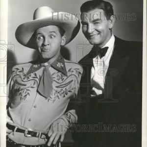 1945 Press Photo Two Kind O'Men Duffy's Tavern Cheap Low Pice Fee Shipping