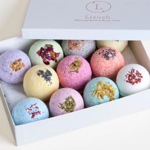 11 Bath Bombs Gift Box Manchester