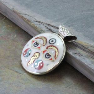 2 Sided Bone Pendant Dorje Design Cheap 100% Authentic