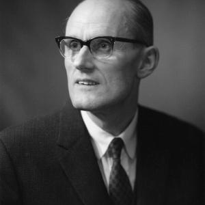 (Frederick) Denys Richardson Greetings Card Outlet Clearance