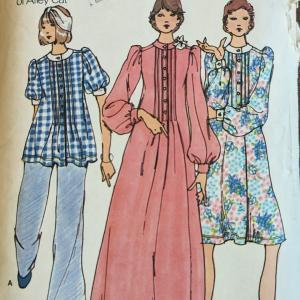 1976 Betsey Johnson of Alley Cat 4088 The Fashion One Sewing Pattern In Size 14 by Butterick Real Sale Online