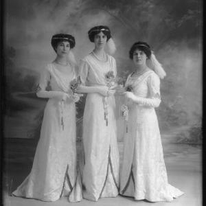 'Dulcet Trio' Greetings Card Recommend Cheap Online