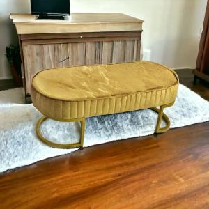 3 Seater Luxury Sprinkle Shade Wooden Stool With Steel Stand -1281 For Sale Top Quality