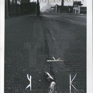 1955 Press Photo Litter Trash Container Product Paper Discount How Much