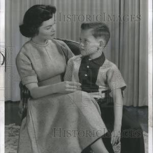 1955 Press Photo Jr Walth Odeslt Mother Child Chair Buy Cheap Hot Sale