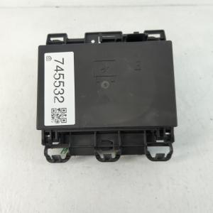 2005 Pontiac G6 Fusebox Fuse Box Panel Relay Module P/N:15466183 Fits OEM Used Auto Parts Buy Cheap Best Wholesale