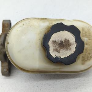 2005-2009 Cadillac Srx Brake Master Cylinder Collections