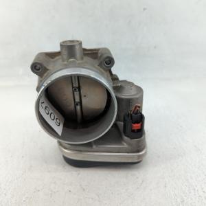 2005-2008 Dodge Durango Throttle Body P/N:5303 2801 AB 5 718 201 Fits 2005 2006 2007 2008 2009 2010 2011 2012 OEM Used Auto Parts Footlocker For Sale