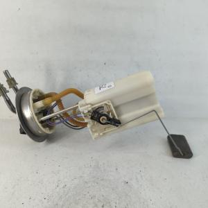 2002-2003 Chevrolet Suburban 1500 Electrical Gas Fuel Pump Assembly Outlet Countdown Package