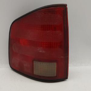 1994-2003 Chevrolet S10 Tail Light Assembly Driver Left OEM P/N:16516093 Fits 1994 1995 1996 1997 1998 1999 2000 2001 2002 2003 OEM Used Auto Parts Sale Latest