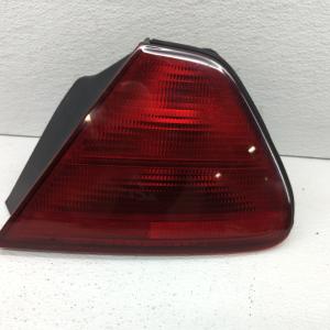 1998-2002 Honda Accord Tail Light Assembly Passenger Right OEM P/N:2VA 938 864 Fits 1998 1999 2000 2001 2002 OEM Used Auto Parts Cheap Sale Big Sale