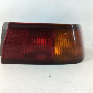 1997-1999 Toyota Camry Tail Light Assembly Passenger Right OEM P/N:81550-AA020 Fits Fits 1997 1998 1999 OEM Used Auto Parts In China For Sale