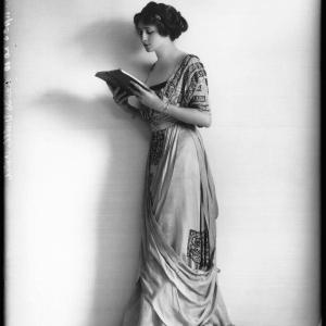 Valli Valli (ne Valli Knust) Portrait Print Sale Low Pice