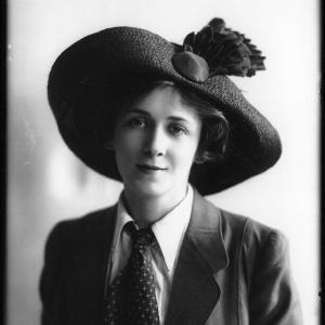 Valli Valli (ne Valli Knust) Portrait Print Sale Huge Surprise