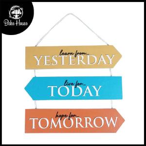 'Learn From Yesterday Live For Today Hope For Tomorrow' Motivational Quote Wooden Wall Hanging Decor Classic