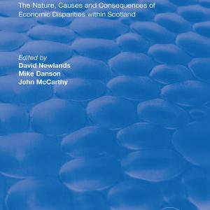 Divided Scotland - Hardback Shipping Discount Authentic