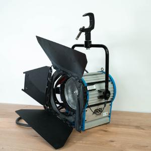 ARRI 2000 Fresnel Light Fixture Cheap Sale 2025 New
