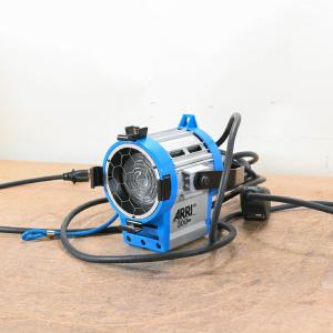 ARRI 300 Plus Tungsten Fresnel Compact Light Clearance Low Pice Fee Shipping