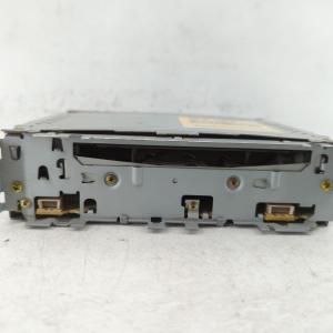 2000 Saturn Sl Radio AM FM Cd Player Receiver Replacement P/N:CQ-JG1912Z 21024016 Fits Fits 2001 2002 2003 2004 2005 OEM Used Auto Parts Outlet 100% Original