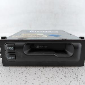 1995-2002 Chevrolet Suburban 1500 Radio AM FM Cd Player Receiver Replacement P/N:39540-SNA-A120-M1 Fits OEM Used Auto Parts Discount The Cheapest