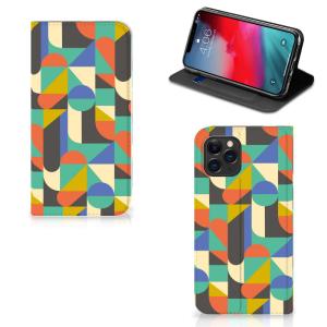 Apple iPhone 11 Pro Hoesje met Magneet Funky Retro Clearance Fake