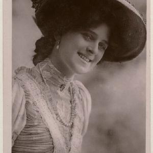 Zena Dare Greetings Card Outlet Footaction