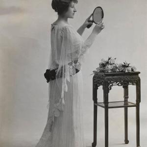 Yvonne Mirval Greetings Card Clearance Footaction