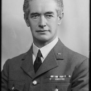 (Eugene) Paul Bennett Greetings Card Free Shipping Wiki