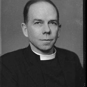 (Frank) Russell Barry Greetings Card Outlet View