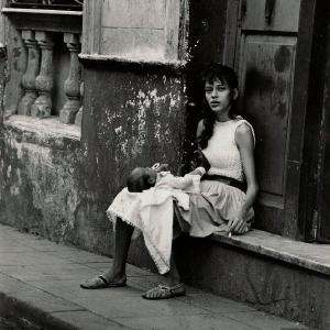 'Taking a breeze in Old Havana' Greetings Card Cheap Finishline