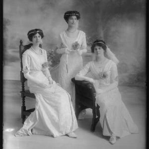 'Dulcet Trio' Greetings Card Sale Ebay