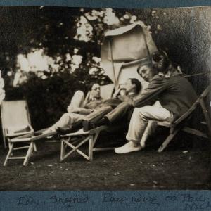 'Eddy, Siegfried, Pung riding on Phil' Greetings Card Clearance Classic