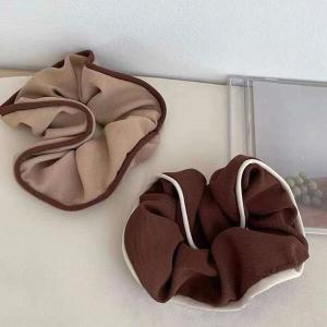 2 Stk Scrunchies med Kontrast Kanter - i Brun & Beige Discount Brand New Unisex