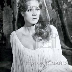 1966 Press Photo Maggie Smith in "Othello" Free Shipping Looking For