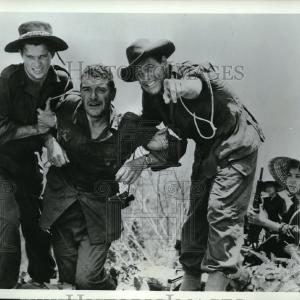 1966 Press Photo Jack Hawkins William Holden in The Bridge on the River Kwai Cheap Cost