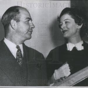 1958 Press Photo Myrna Loy Miss Loy  Howland Sargeant Outlet Good Selling