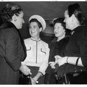 1960 Press Photo Sylvia Porter American economist Best Pices For Sale