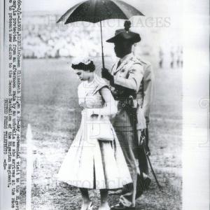 1960 Press Photo Queen Elizabeth II Nigeria Eastbay Online