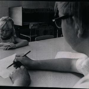 1970 Press Photo Self Help Schafer School Lombard Cheap Online Store