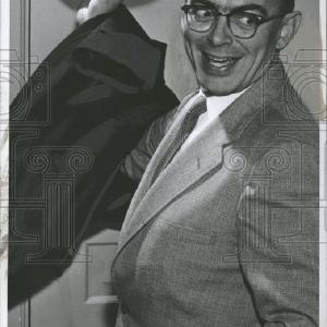 1957 Press Photo Robert S. McCollum Voice Actor Clearance Clearance Store