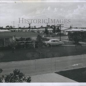 1957 Press Photo Northeast Park With Mastercard Online