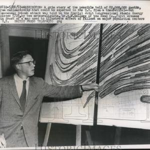 1957 Press Photo Radioactivity Dr. W.W. Kellogg Rand Co. New Styles Cheap Pice